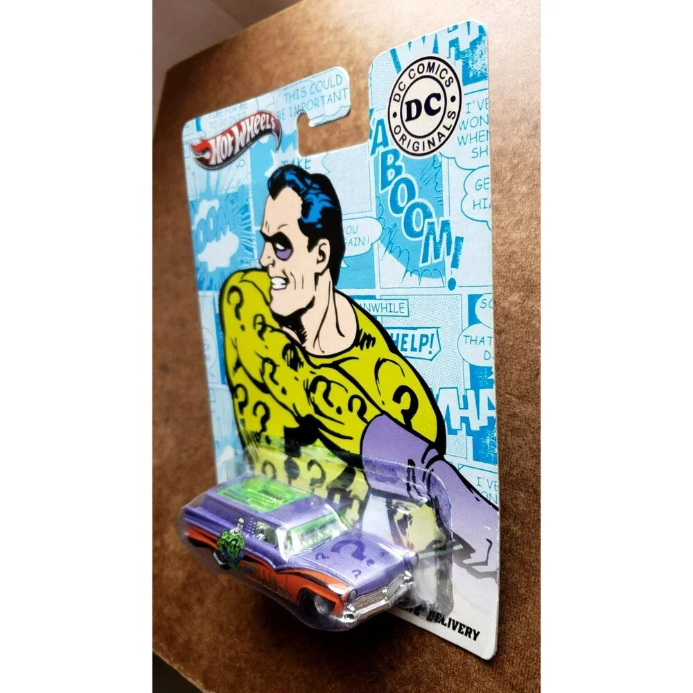 2012 Hot Wheels 8 CREATE DELIVERY Purple NOSTALGIC BRANDS DC COMICS REAL RIDERS!